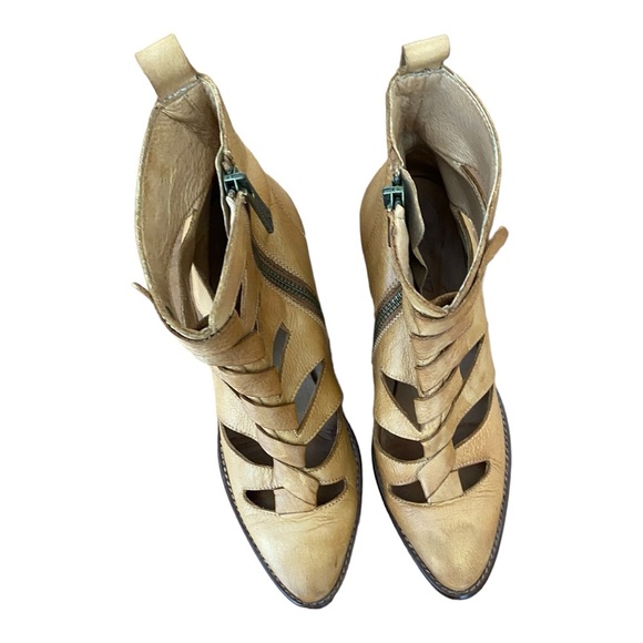 Veracruz Sundance Triga Leather Boots Size US 6.5, EU 37. - Picture 5 of 14